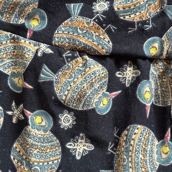 LULAROE OS Chubby Patterned Bird Print Stretch Leggings Pull-On Pants NICE! - Picture 3 of 7